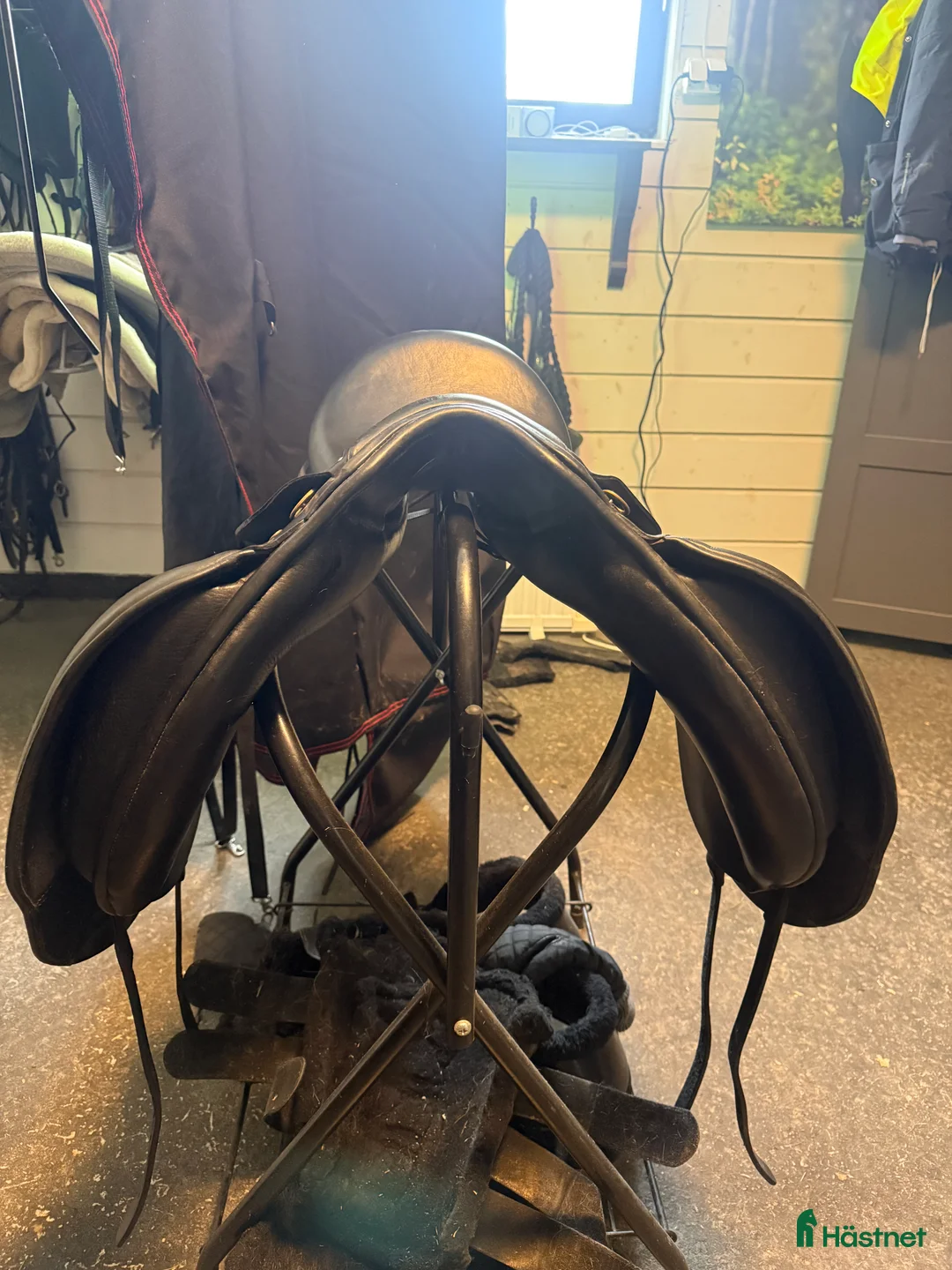 Sadlar hästutrustning till salu: Santa Cruz Roxette  - Annons 3