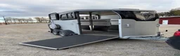 Hästtransporter  fordon & transport till salu: Ifor Willams HBX 506 med sadelkammare - Annons 13