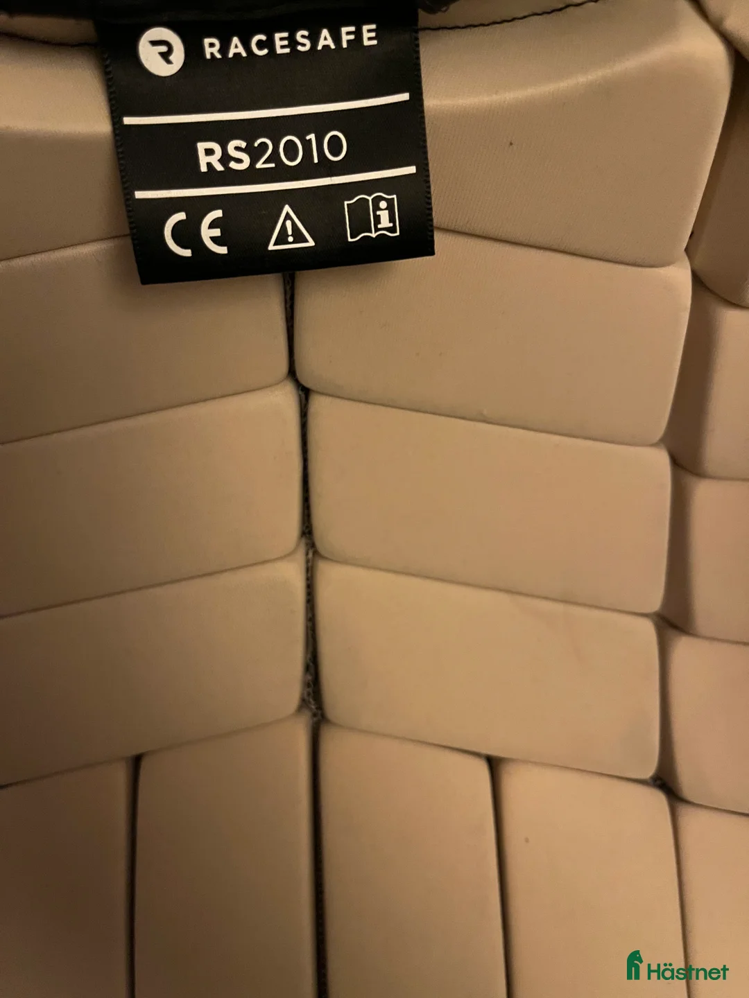 Säkerhetsvästar ryttarutrustning till salu: Fin säkerhetsväst  i Luleå - Annons 3