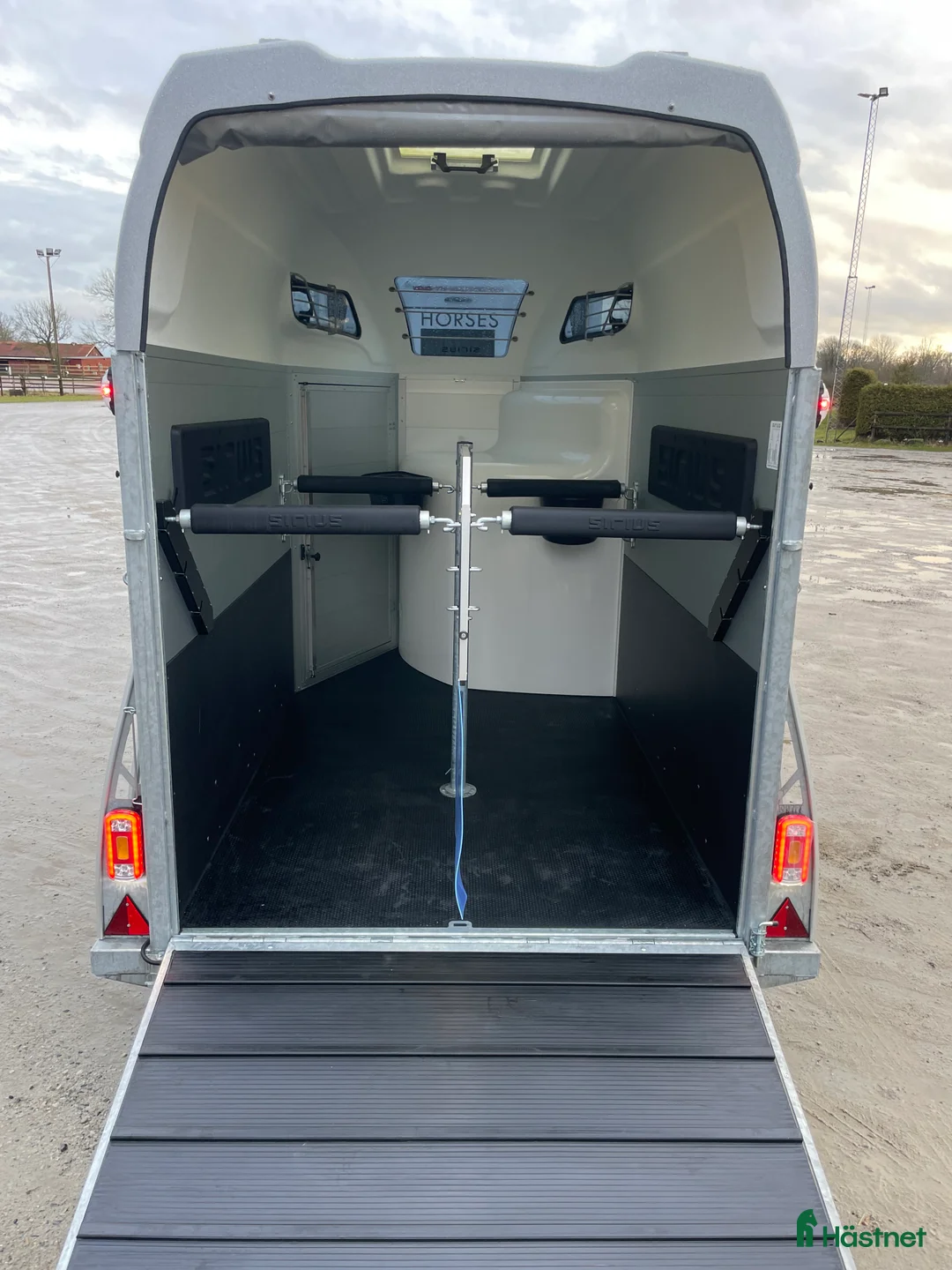 Hästtransporter  fordon & transport till salu: Slitstark och marknadens stabilaste konstruktion. i Flyinge - Annons 7