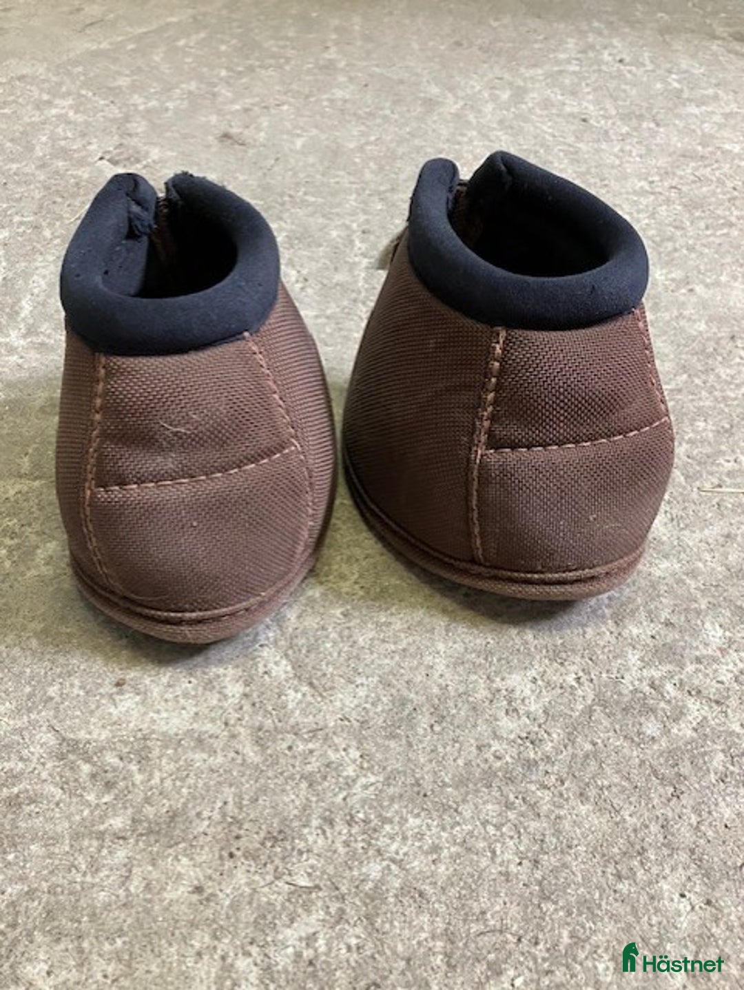 Benskydd hästutrustning till salu: Välanvända PC-boots i Bro - Annons 4