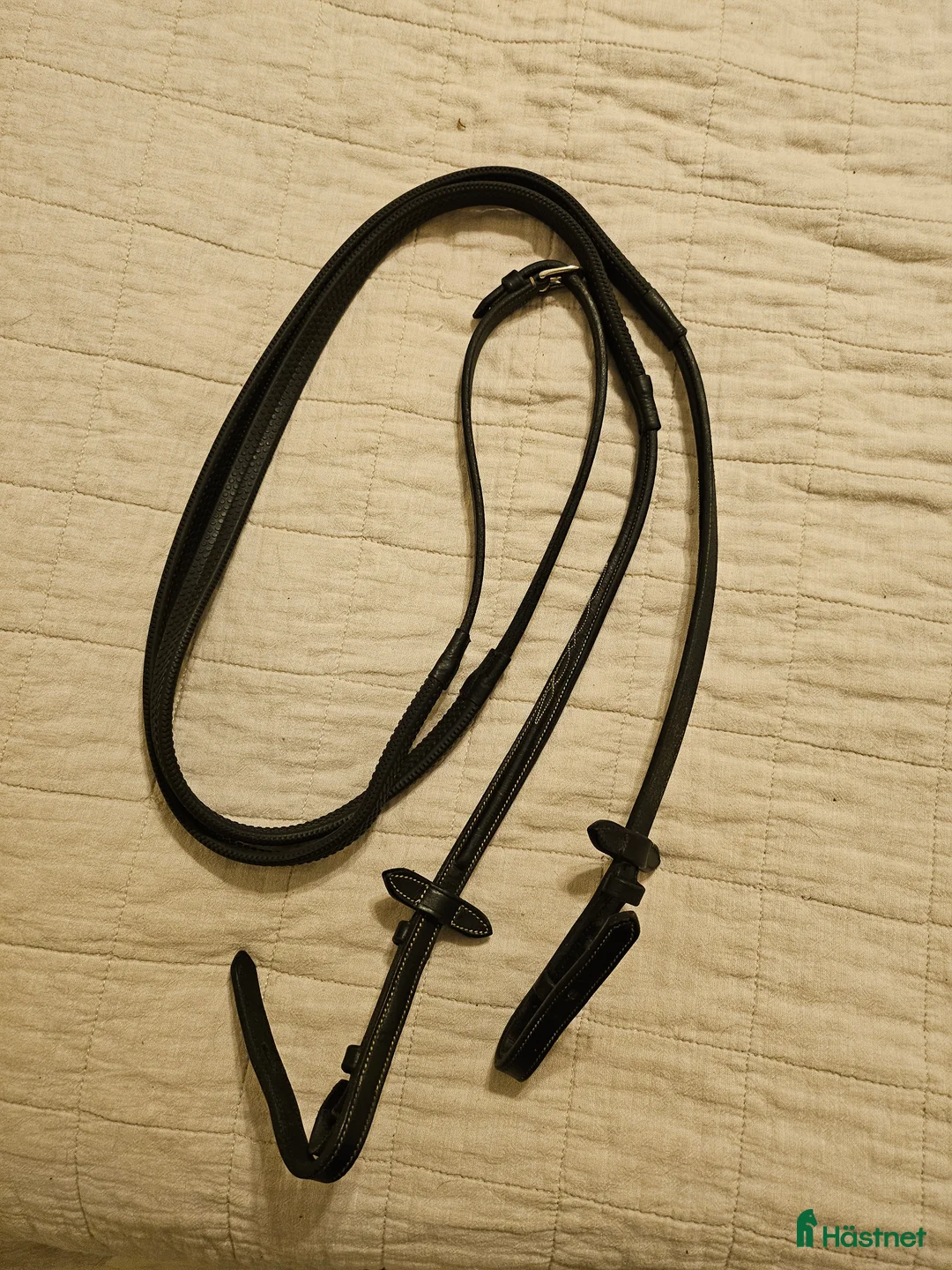 Träns hästutrustning till salu: Svarta gummityglar, stl full - Annons 1