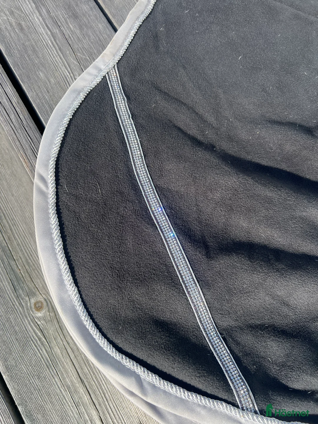 Täcken hästutrustning till salu: Fint fleecetäcke  i Upplands Väsby - Annons 2