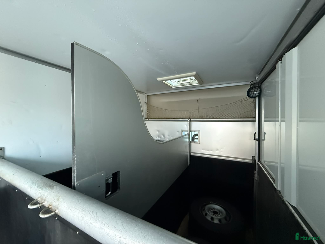Hästlastbilar  fordon & transport till salu: Theault Firsteo med hög lastvikt!  i Köping - Annons 4