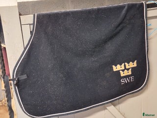 Täcken hästutrustning till salu i Sturkö - Annons 2