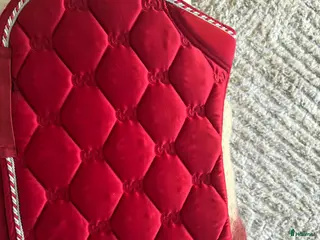 Schabrak & Vojlockar hästutrustning Rött på of Sweden schabrak i Västra Frölunda - Annons 7