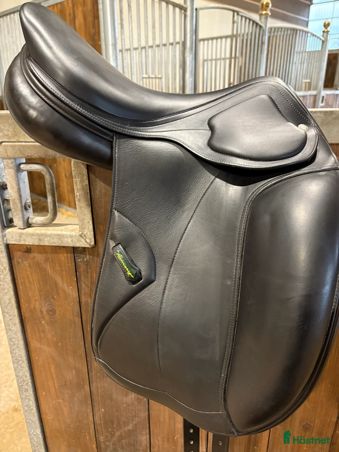 Sadlar hästutrustning till salu: Amerigo DJ Dressyrsadel  i Klagstorp - Annons 3