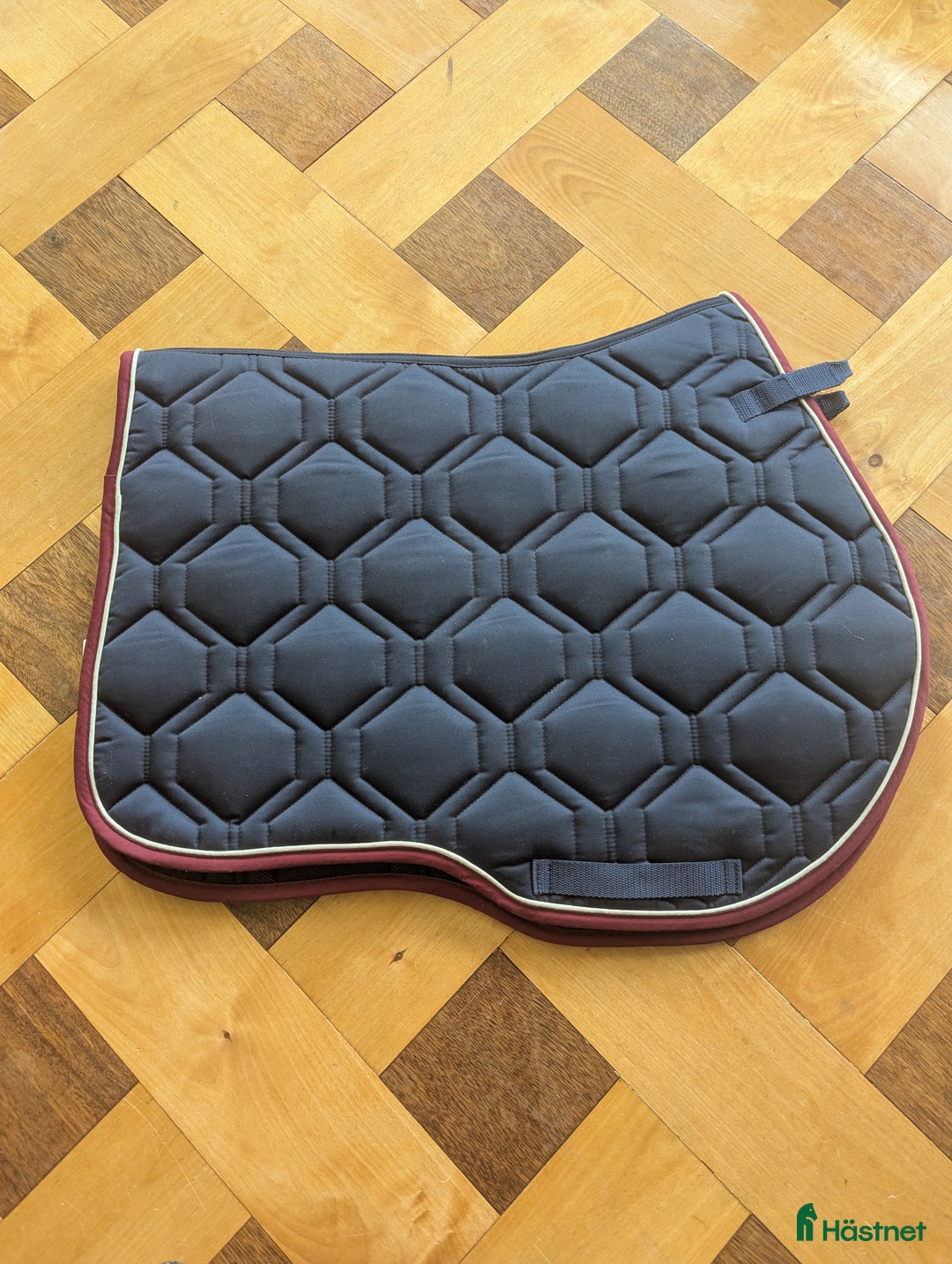 Schabrak & Vojlockar hästutrustning till salu: Oanvänt schabrak i Ås - Annons 1