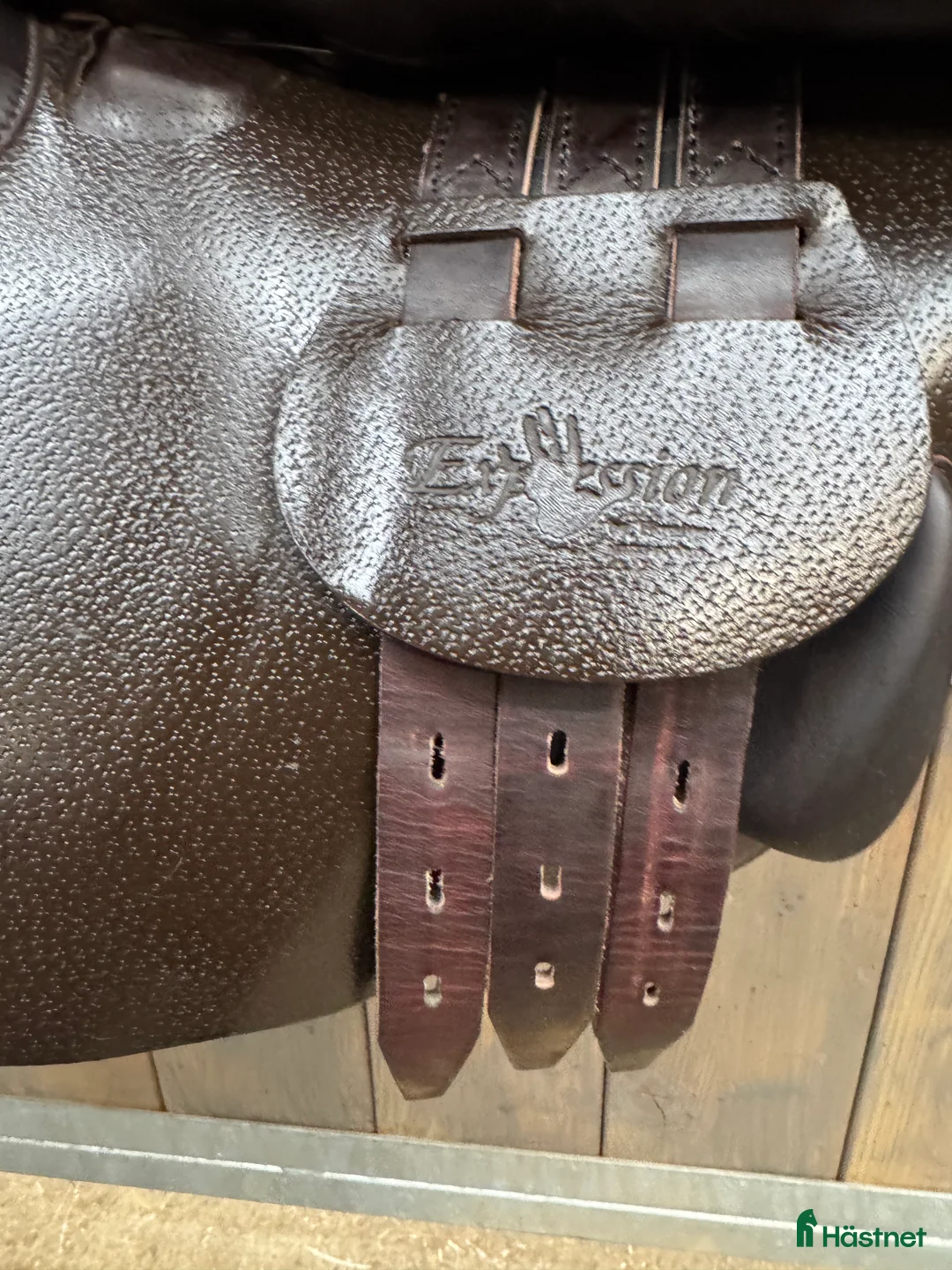 Sadlar hästutrustning till salu: Equipe Exp. Linnea Special 16,5" - Annons 9