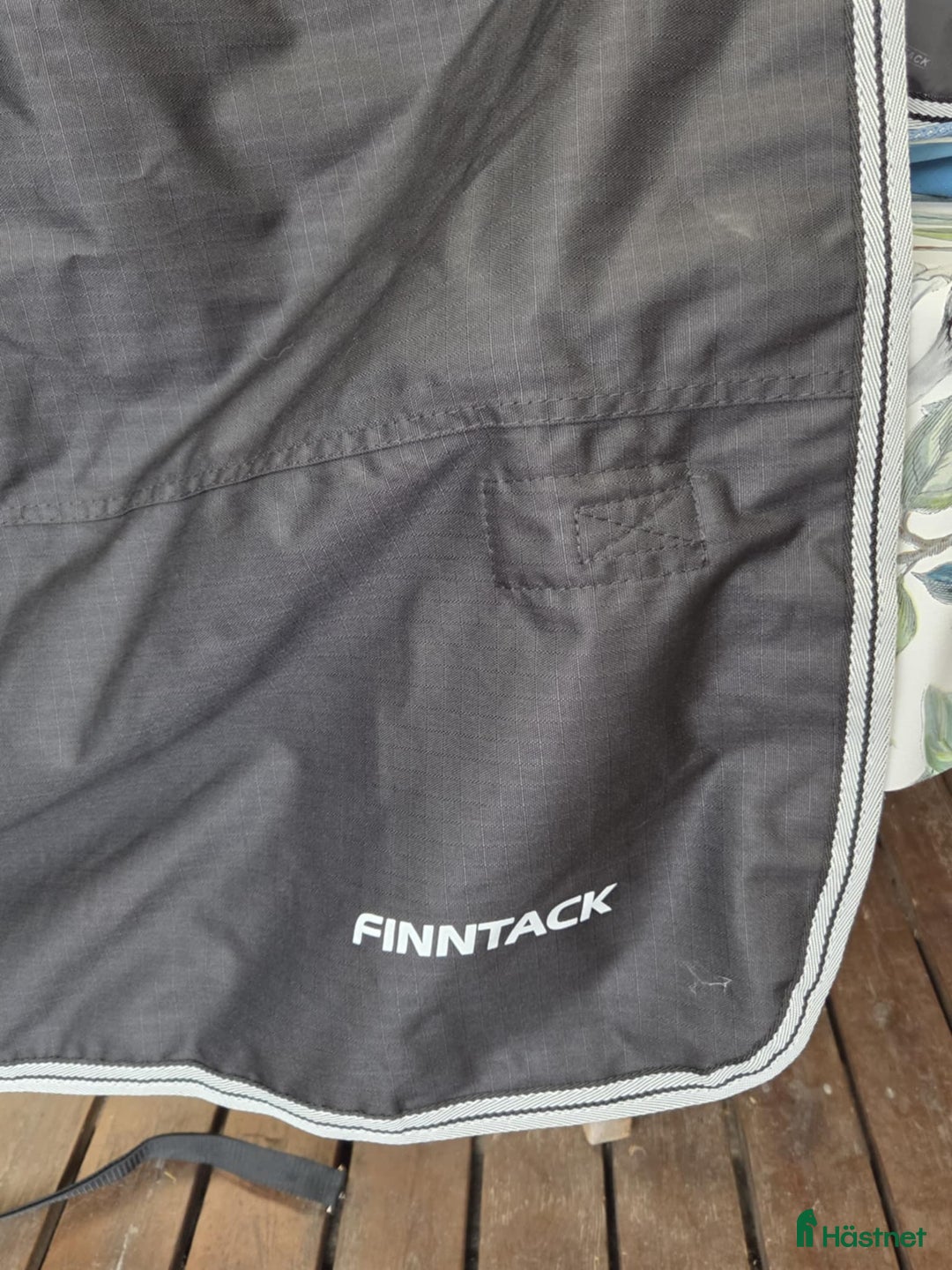 Täcken hästutrustning till salu: Regntäcke - nytt i Virsbo - Annons 6