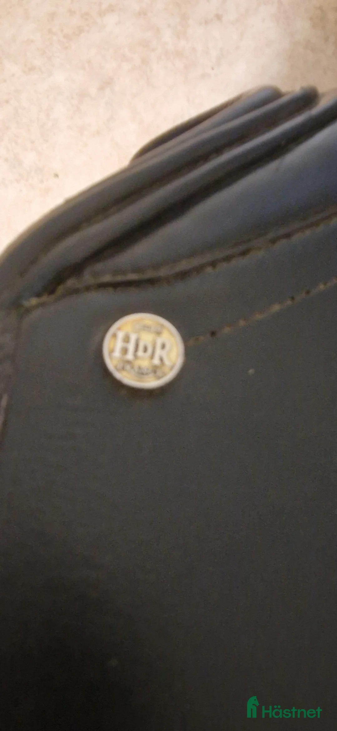 Sadlar hästutrustning till salu: Fin dressyrsadel  GE BUD  - Annons 5