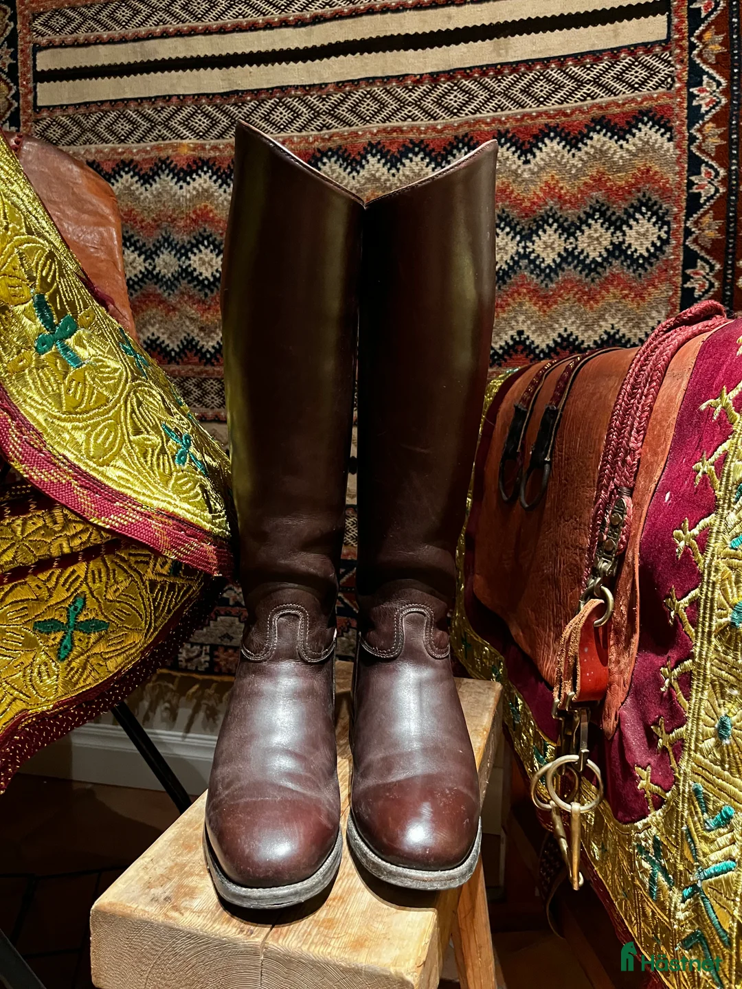 Ridstövlar ryttarutrustning till salu: König Special Sydda Bruna Ridstövlar i Rättvik - Annons 4