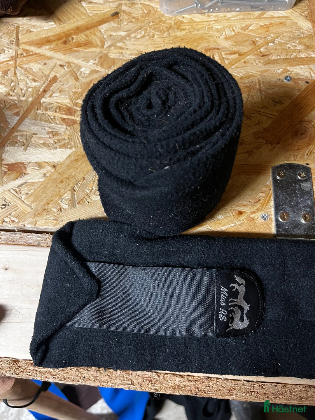 Benskydd hästutrustning till salu: Mia rs lindor i Kvicksund - Annons 1