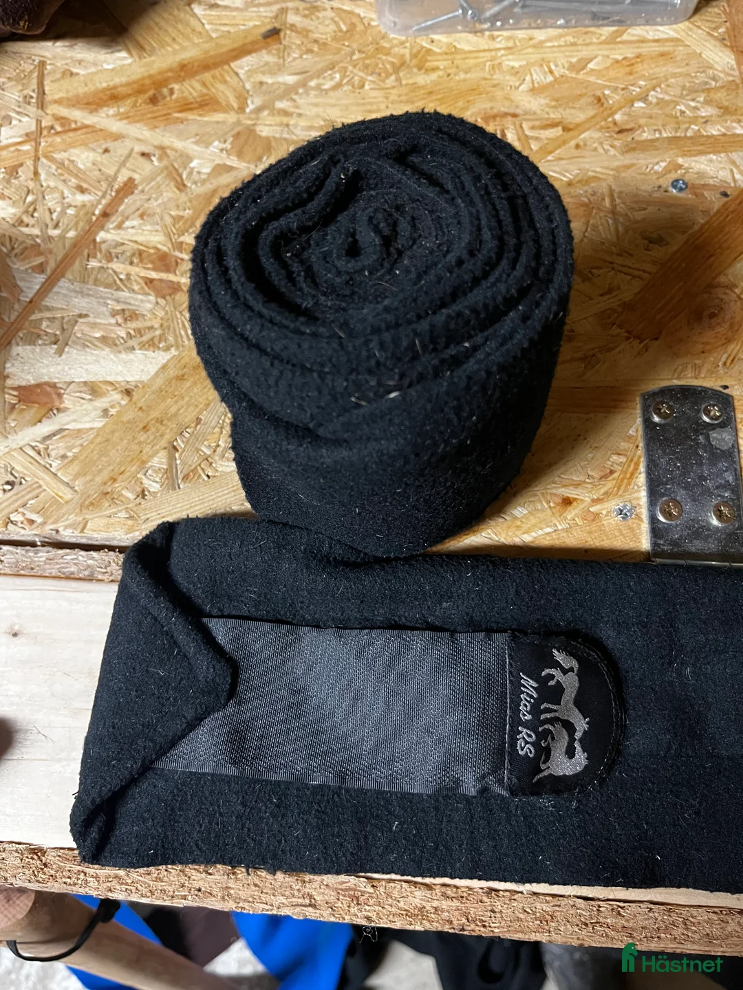 Benskydd hästutrustning till salu: Mia rs lindor i Kvicksund - Annons 1