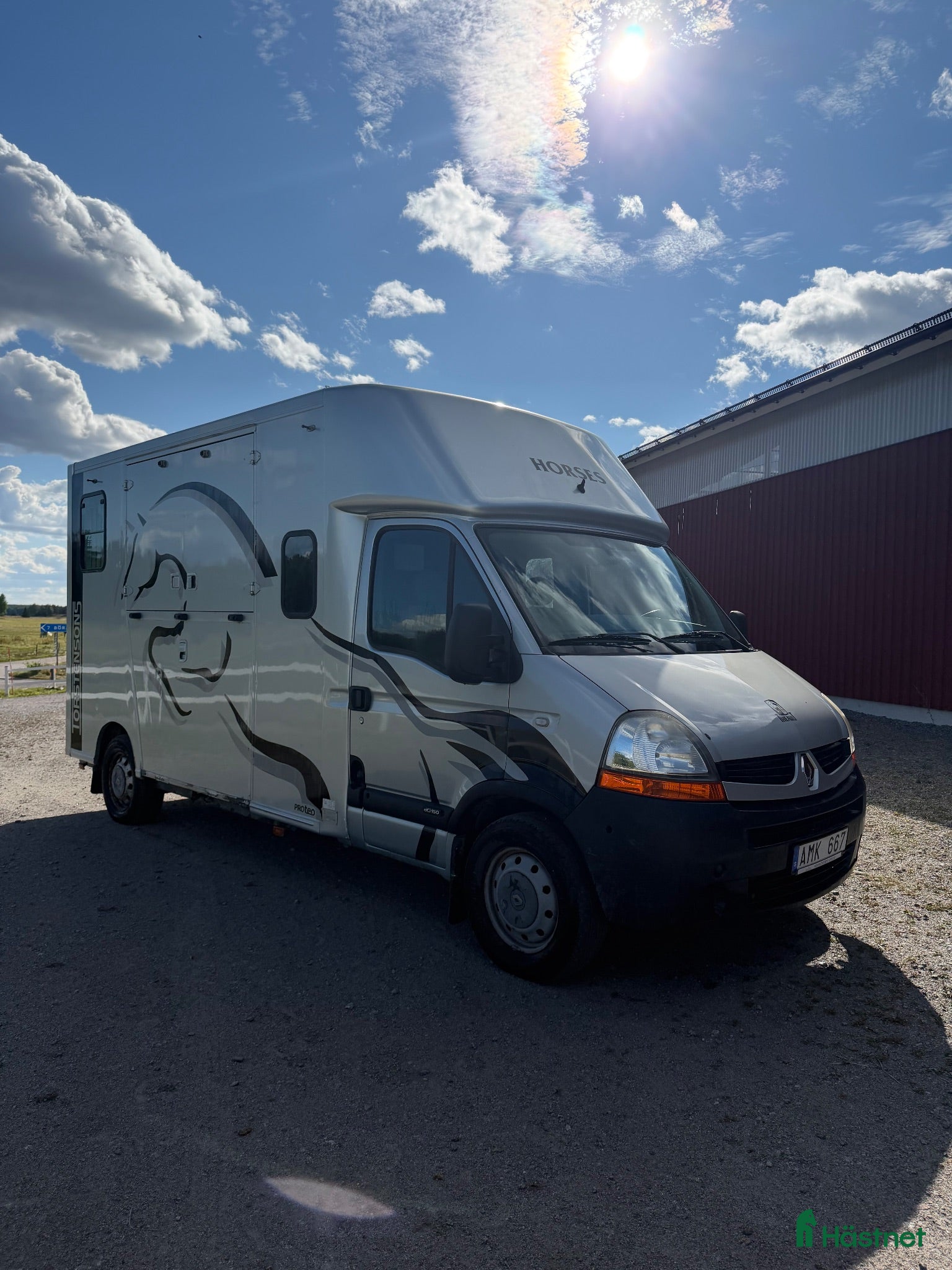 Hästlastbilar  fordon & transport till salu: Hästlastbil b-kort Theault  - Annons 3