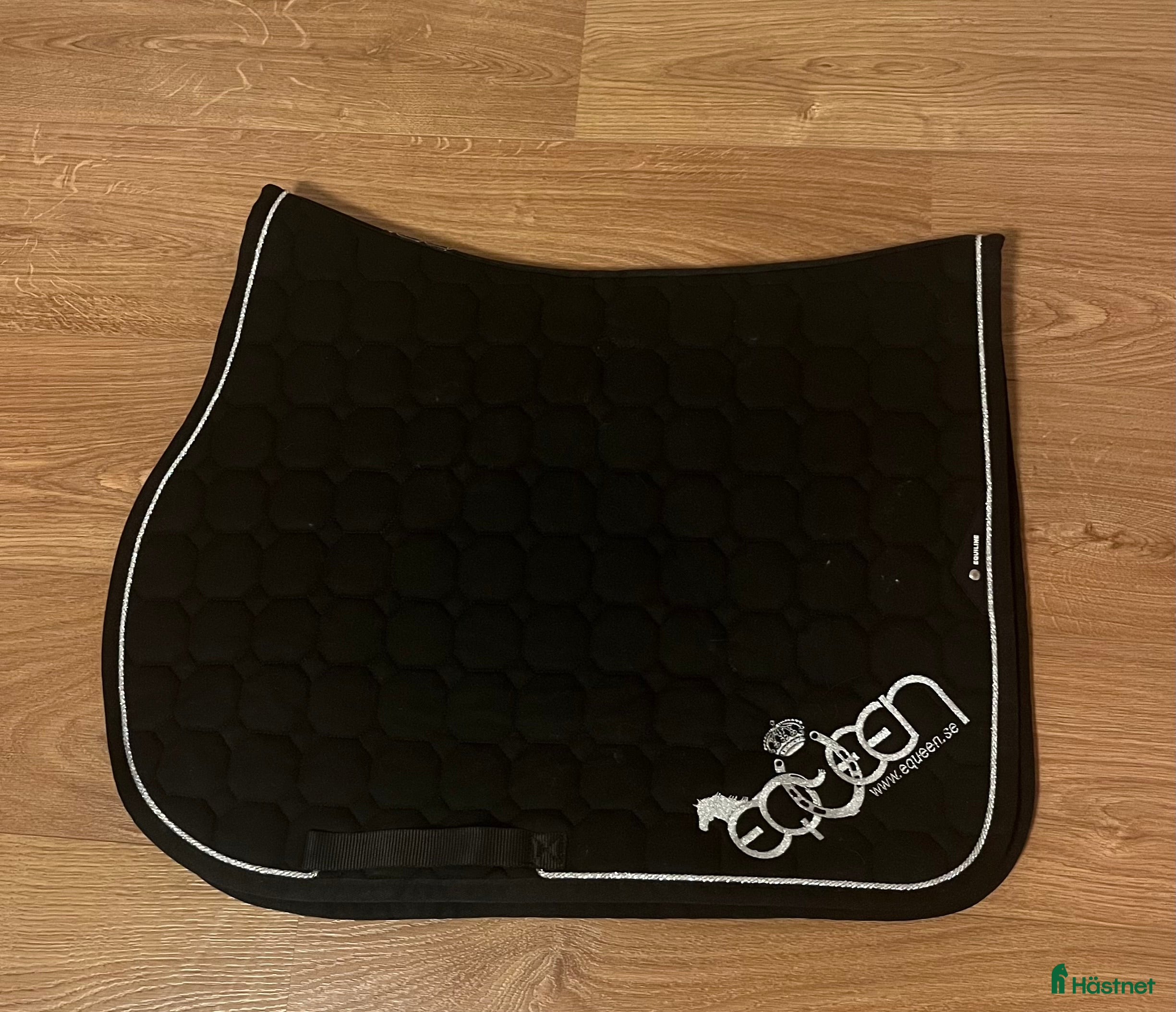 Schabrak & Vojlockar hästutrustning Equiline schabrak - Annons 1