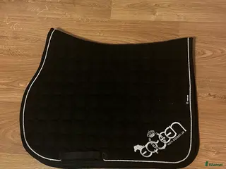 Schabrak & Vojlockar hästutrustning Equiline schabrak - Annons 2