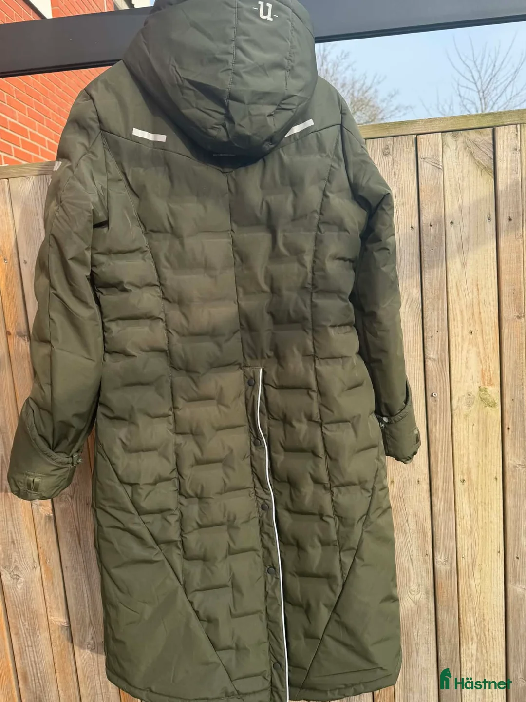 Jackor & Kavajer ryttarutrustning till salu: Uhip ice coat i Malmö - Annons 2