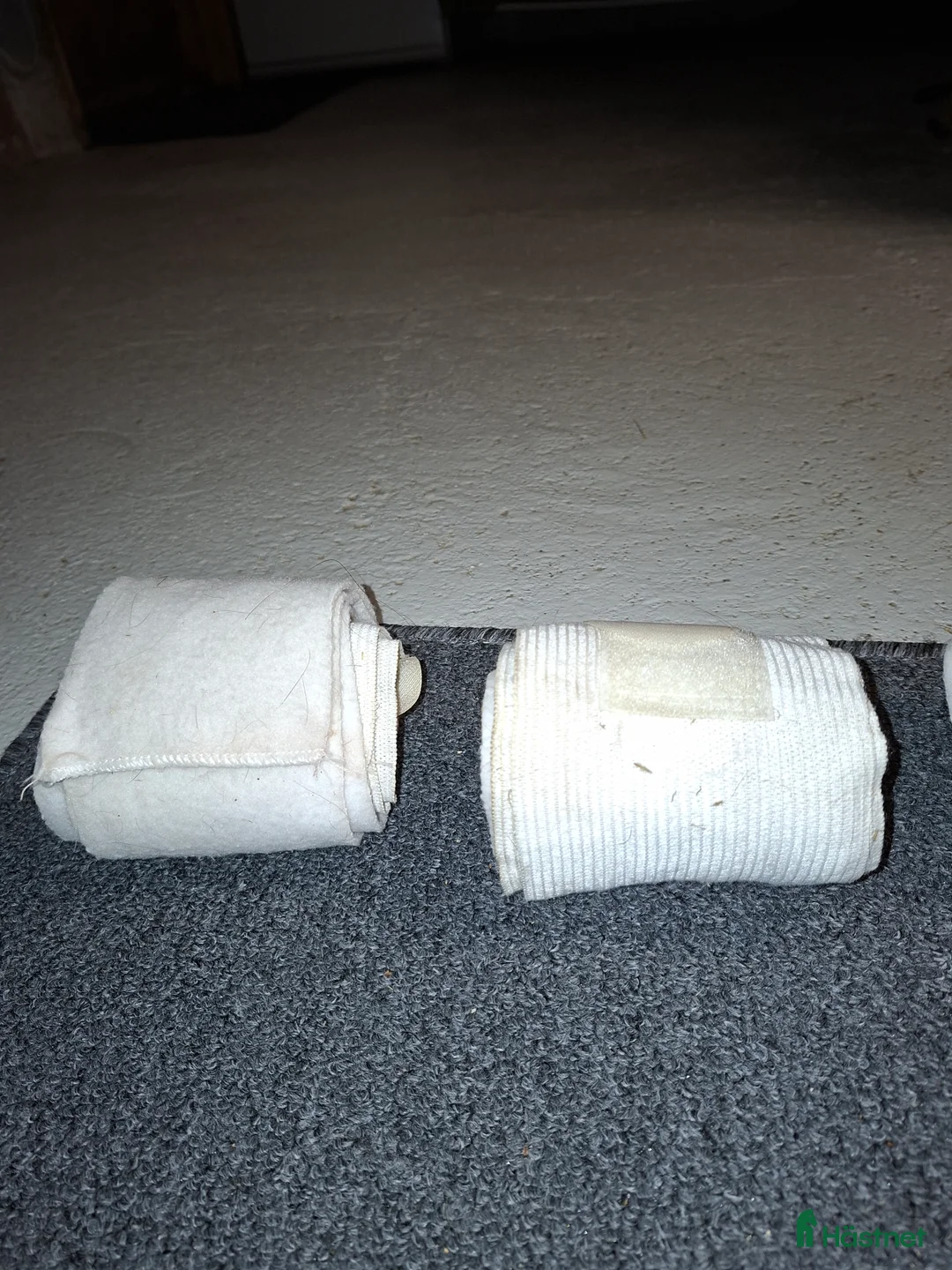 Benskydd hästutrustning till salu: Benskydd och lindor i Jättendal - Annons 2