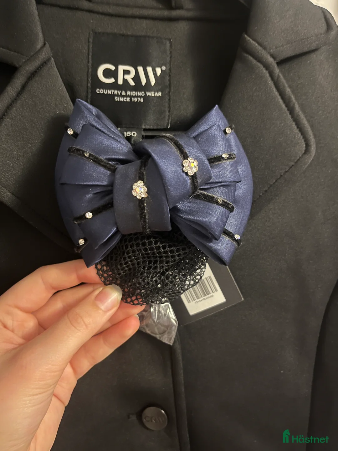 Jackor & Kavajer ryttarutrustning till salu: Tävlingskavaj ny med prislapp i Tranås - Annons 3