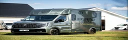 Hästlastbilar  fordon & transport till salu: HORSEPARTNER EQUIMAX HÄSTBIL - Annons 1