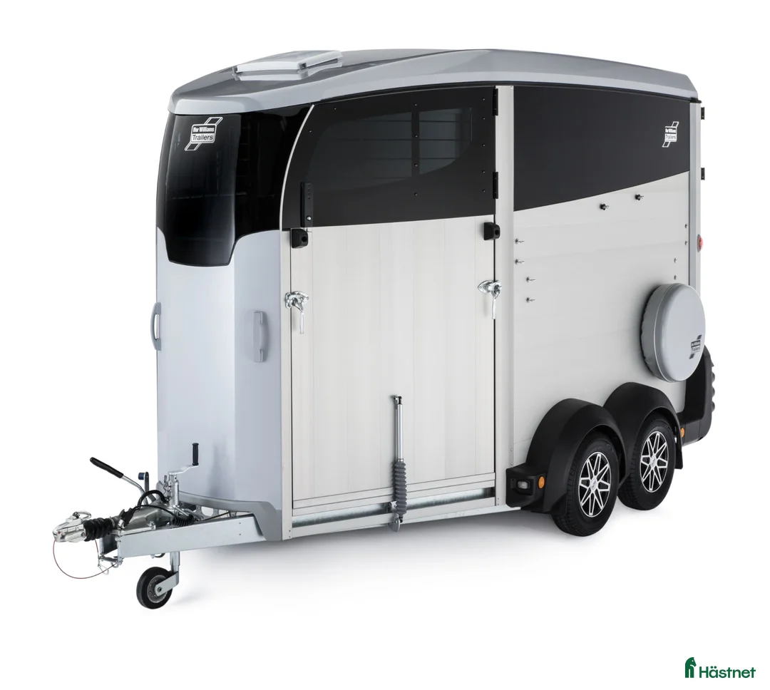 Hästtransporter  fordon & transport till salu: Ifor Williams HBX 511+sadelkammare (finns i lager) i Harestad - Annons 2