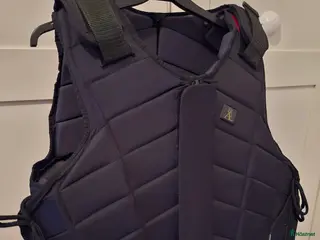 Säkerhetsvästar ryttarutrustning till salu: Säkerhetsväst klass 3 stl. L i Västra Frölunda - Annons 8