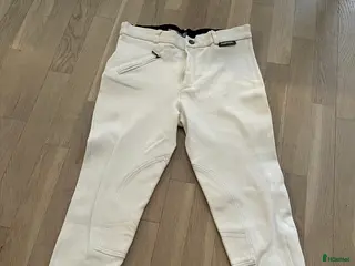 Ridbyxor ryttarutrustning till salu: Vita ridbyxor tills salu i Bromma - Annons 7