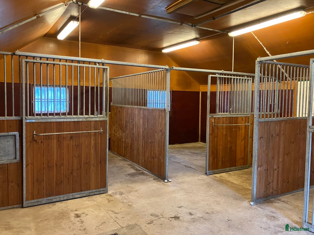  stallplats finnes: Stallplats i Mantorp - Annons 3