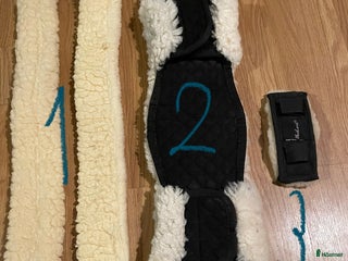 Övrig Hästutrustning hästutrustning till salu: Ludd/gjordskydd i Vänersnäs - Annons 1