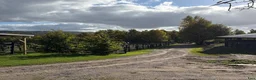  hästgårdar till salu: Hus och boxplatser uthyres - Annons 4