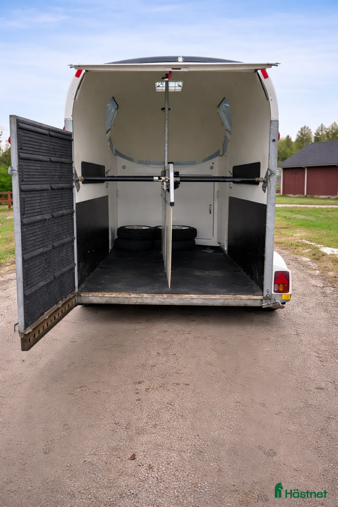 Hästtransporter  fordon & transport till salu: Böckmann Neo L SKA – stor modell-extrautrustad - Annons 7