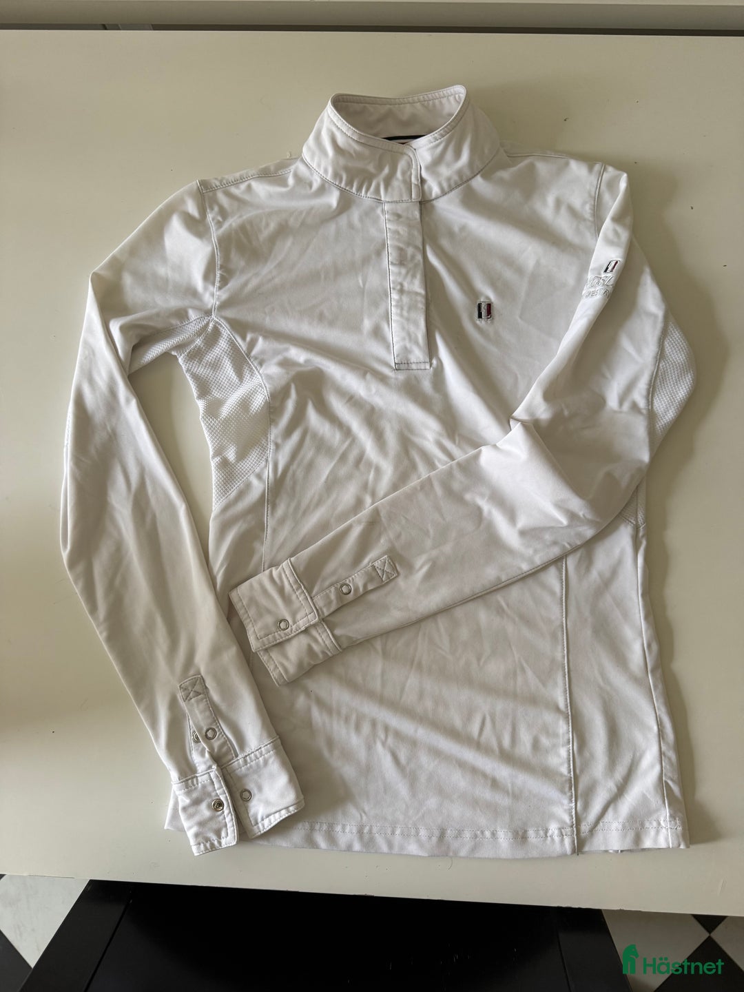 Övrigt Ridkläder ryttarutrustning till salu: Kingsland tävlingstopp XS i Kinna - Annons 1