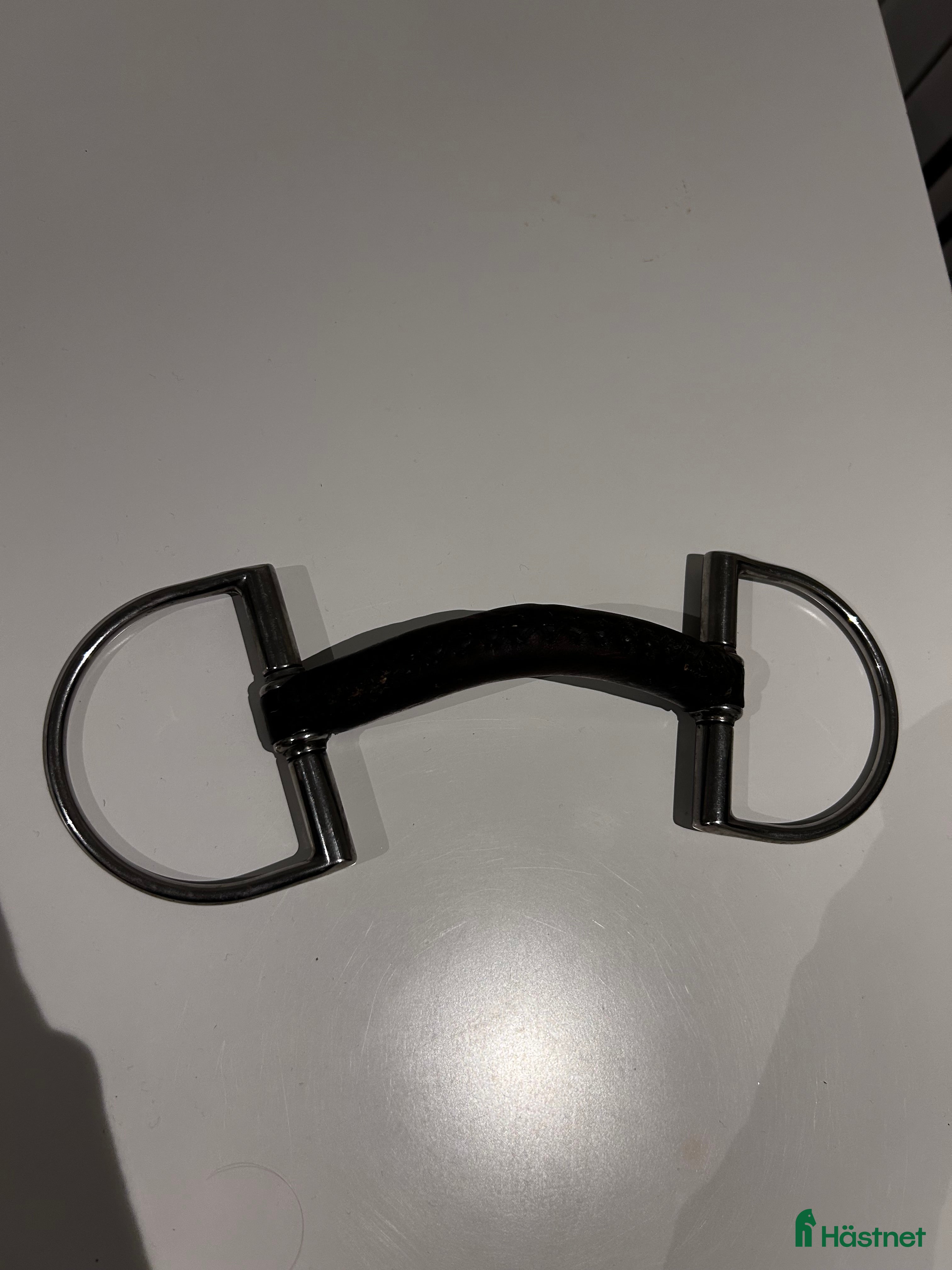 Bett hästutrustning till salu: Läderbett storlek 12,5 i Svedala - Annons 5