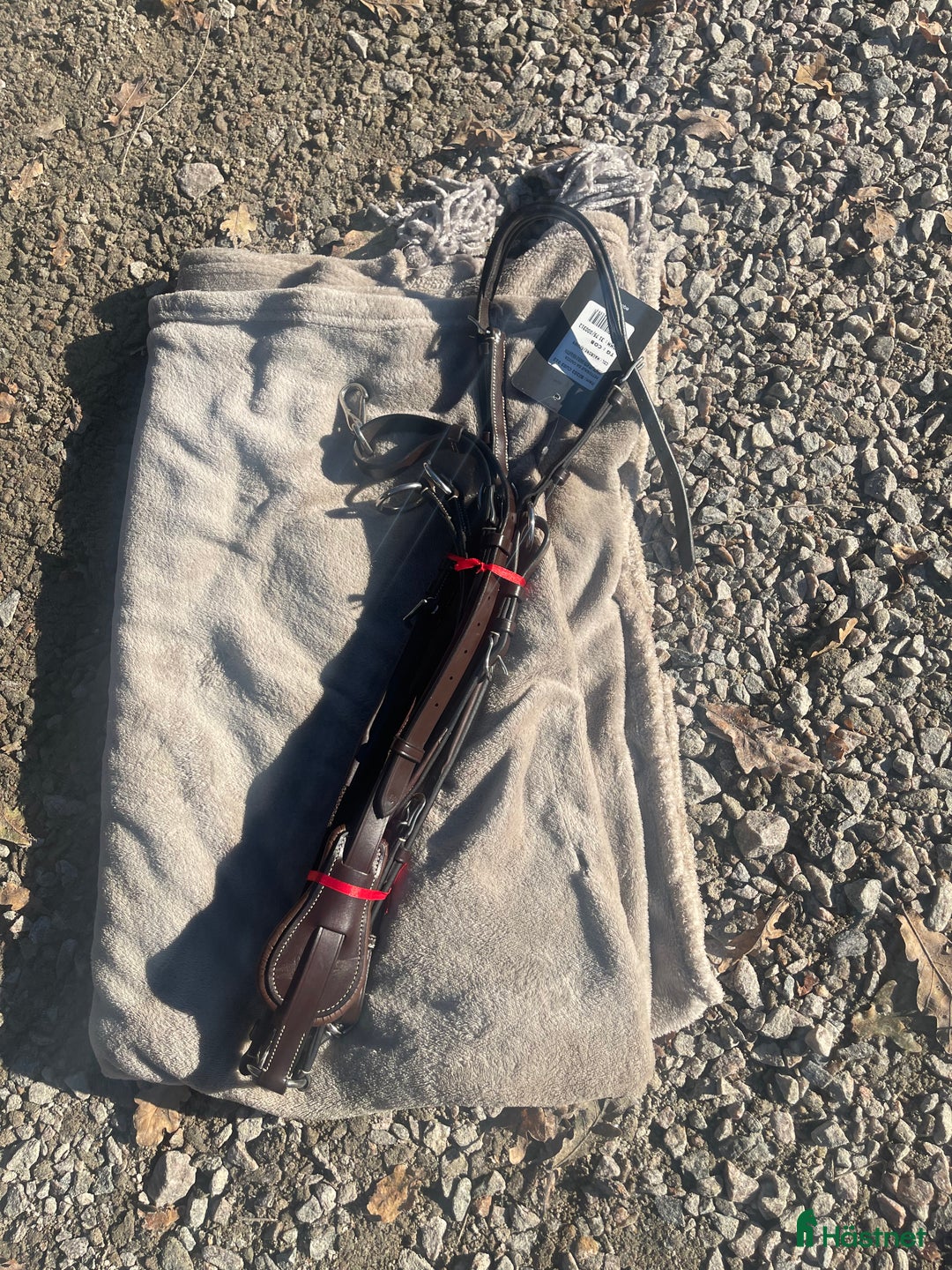 Sadeltillbehör hästutrustning till salu: Sprillans ny förbygel från equiline i Hästveda - Annons 2