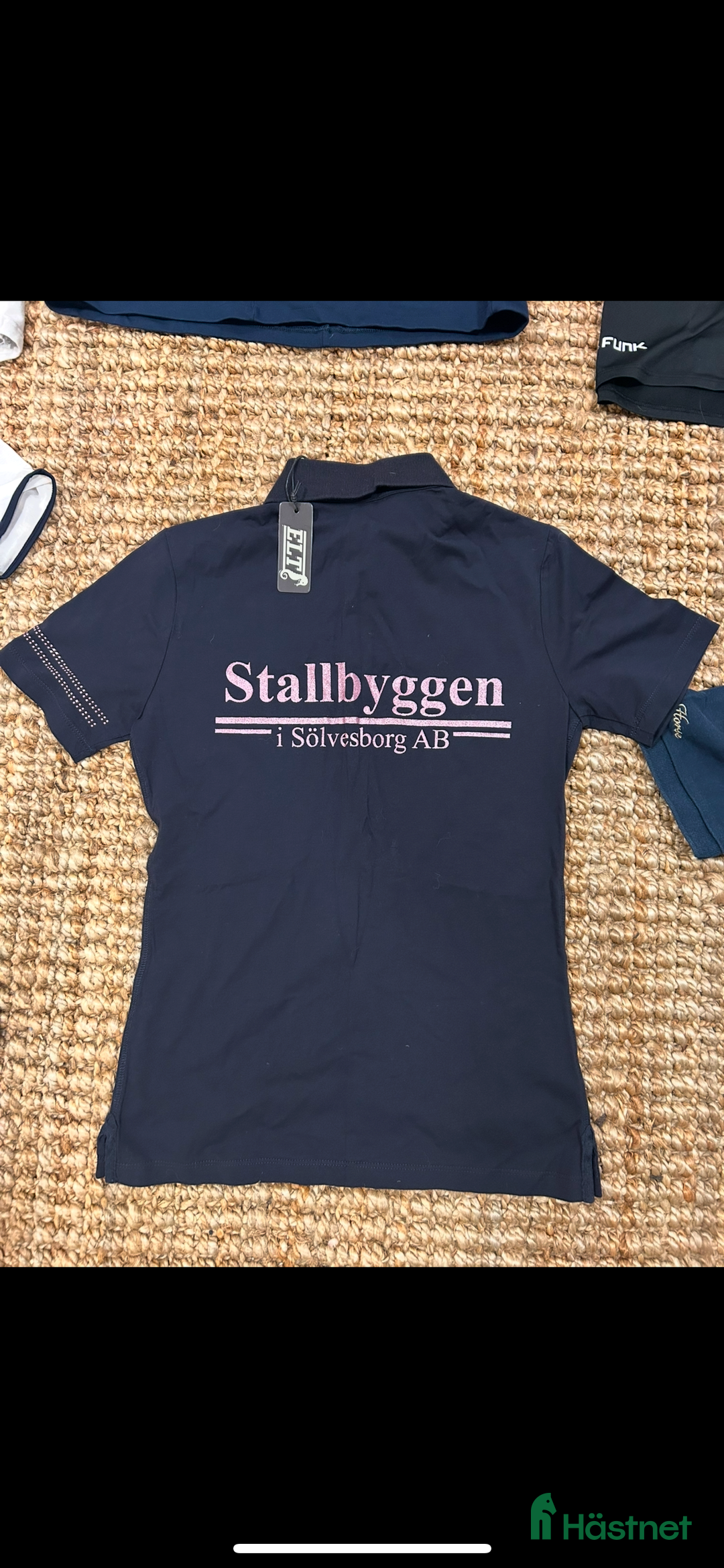 Övrigt Ridkläder ryttarutrustning till salu: NY ELT piké med strass i Kristianstad - Annons 1