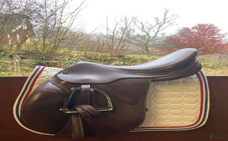 Sadlar hästutrustning till salu i Osby - Annons 8