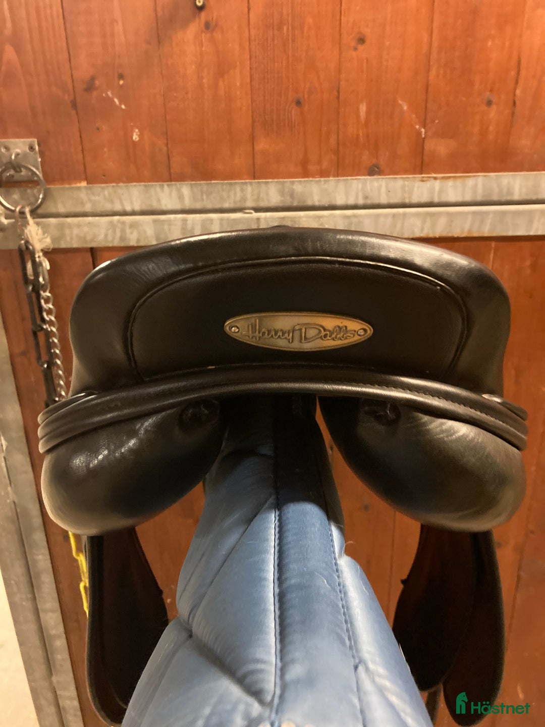 Sadlar hästutrustning till salu: Harry Dabbs dressyrsadel  i Eskilstuna - Annons 3