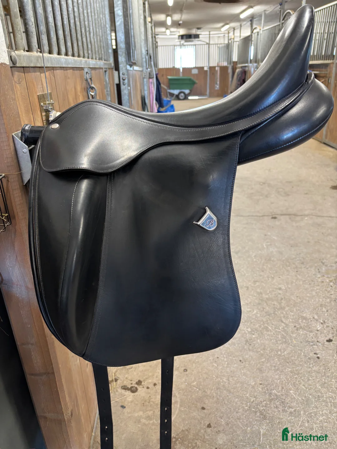 Sadlar hästutrustning till salu: Fin Bates Innova  - Annons 1