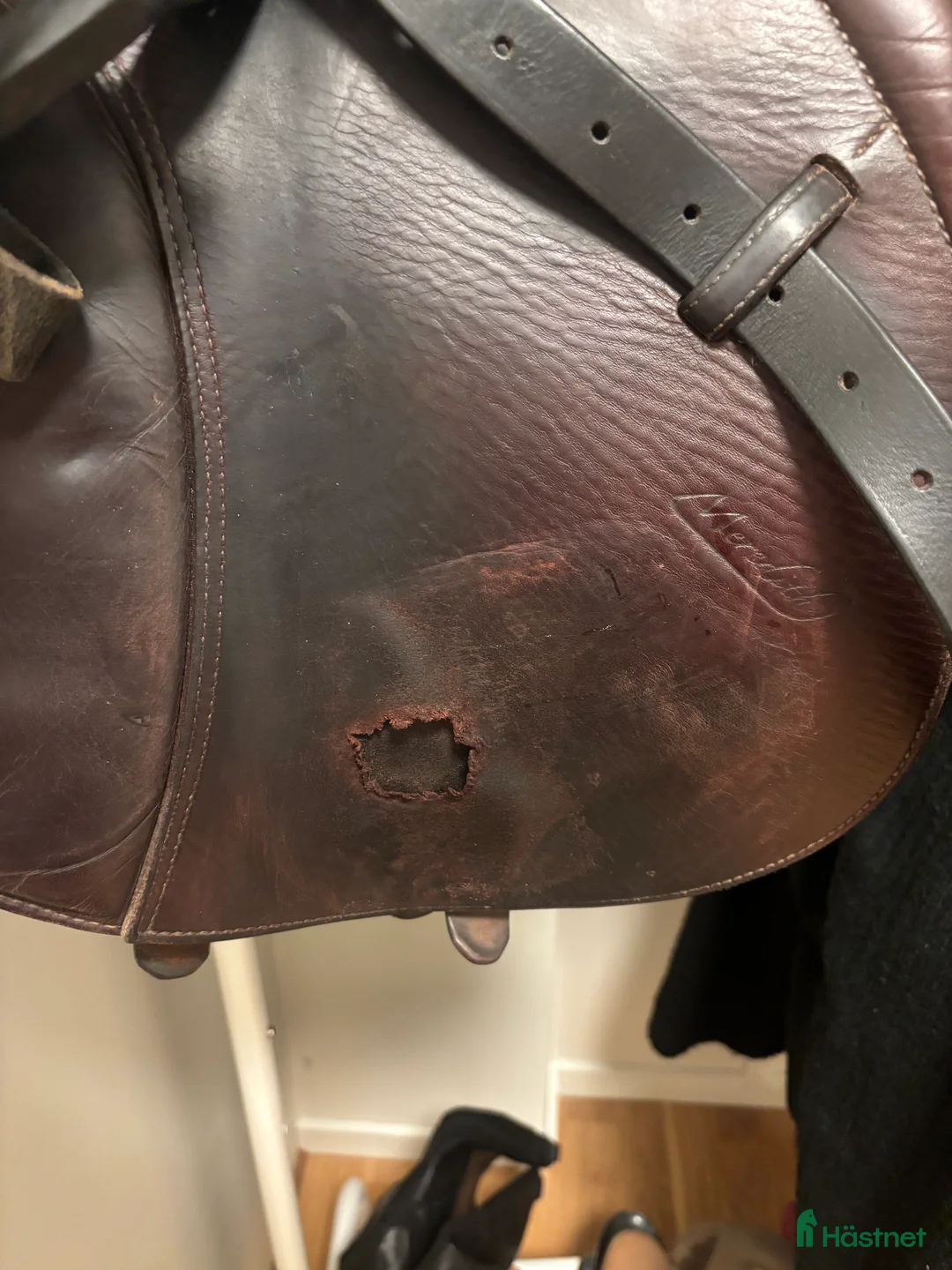 Sadlar hästutrustning till salu: Prestigesadel ogilvypad brösta sadelgjord freejump - Annons 5