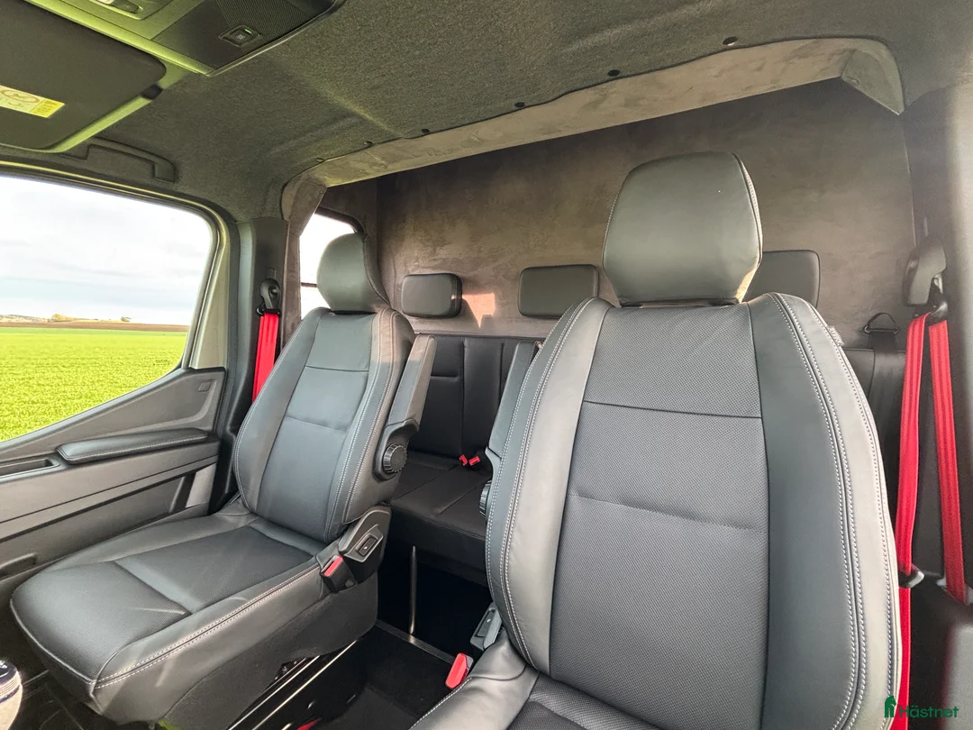 Hästlastbilar  fordon & transport till salu: HORSEPARTNER EQUIMAX hästbil - 5sits - stuteri i Laholm - Annons 6