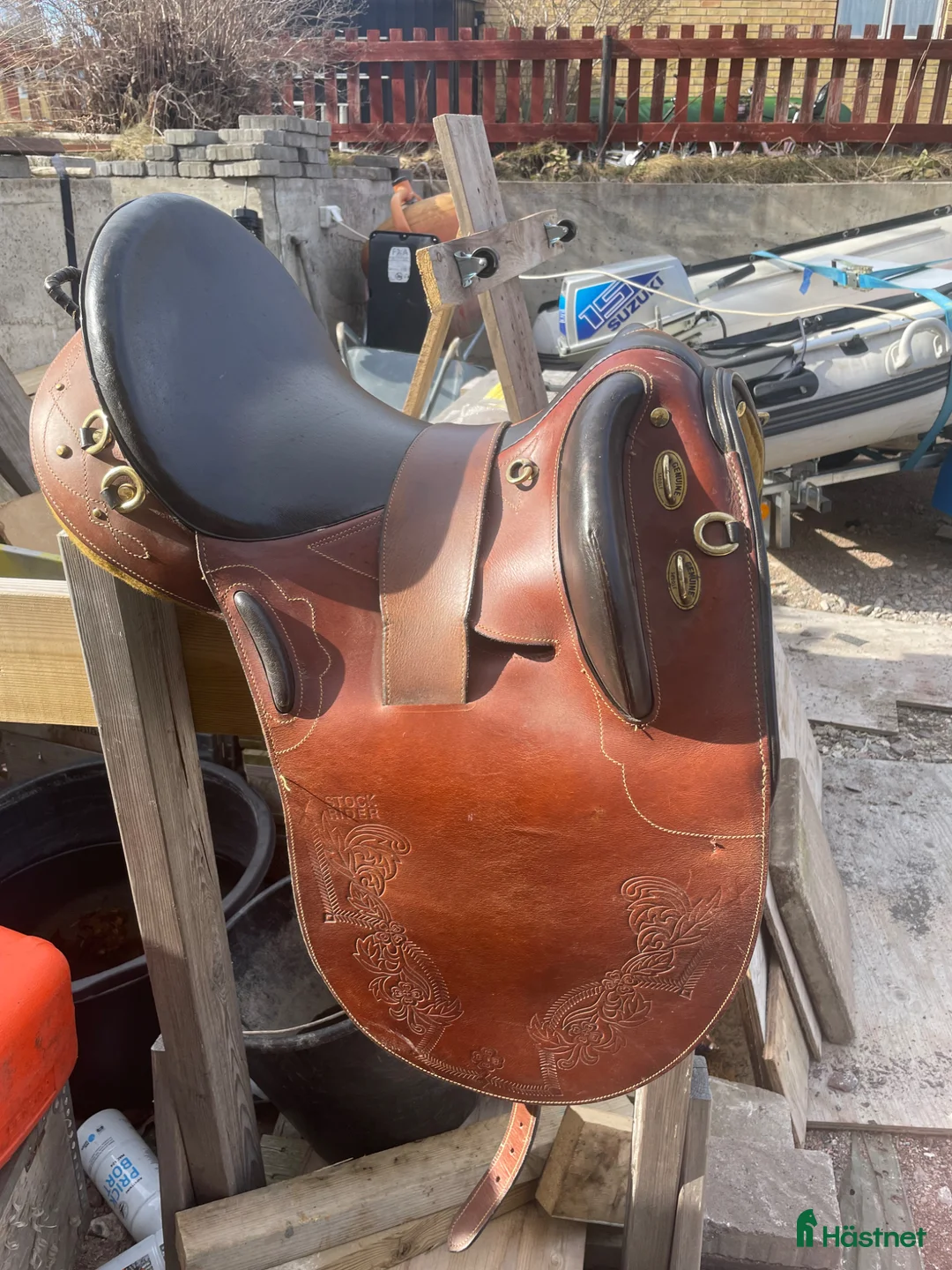Sadlar hästutrustning till salu: Stocksadel 17 tum - Annons 2