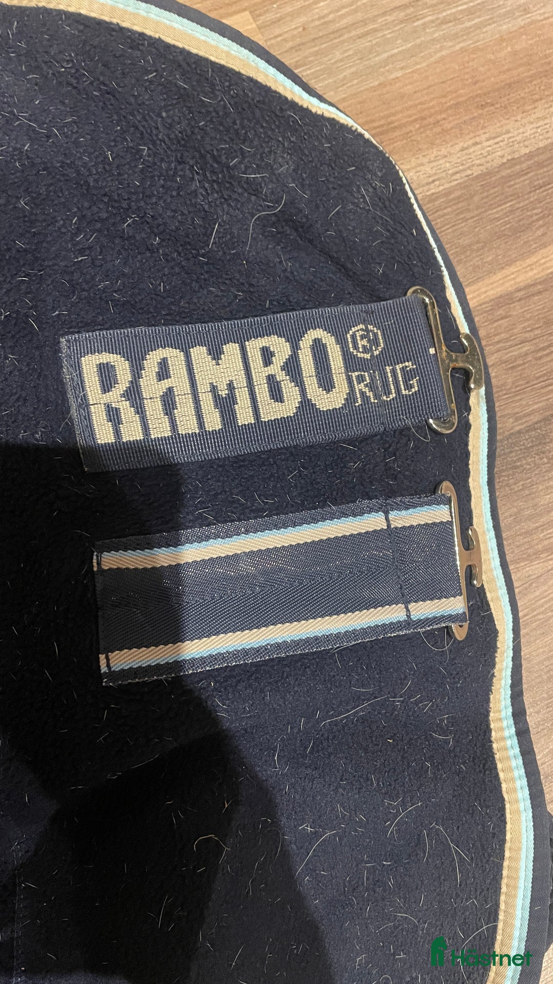 Täcken hästutrustning till salu: Rambo fleecetäcke strl 130 i Huddinge - Annons 3