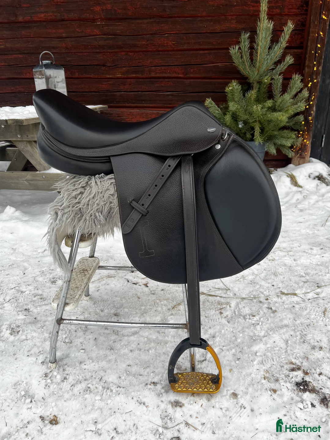 Sadlar hästutrustning till salu: evolution line - Annons 1