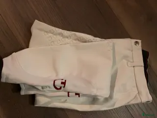 Ridbyxor ryttarutrustning till salu: Ridbyxor - Annons 1