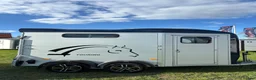 Hästtransporter  fordon & transport till salu: Cheval Touring Country  - Annons 1