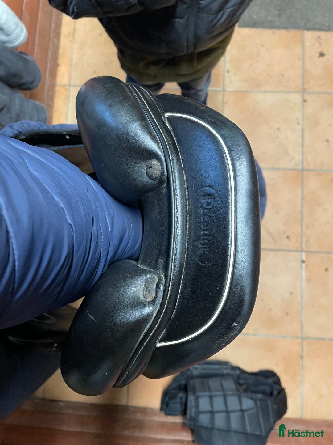 Sadlar hästutrustning till salu: Prestige Versaille i Uddevalla - Annons 2