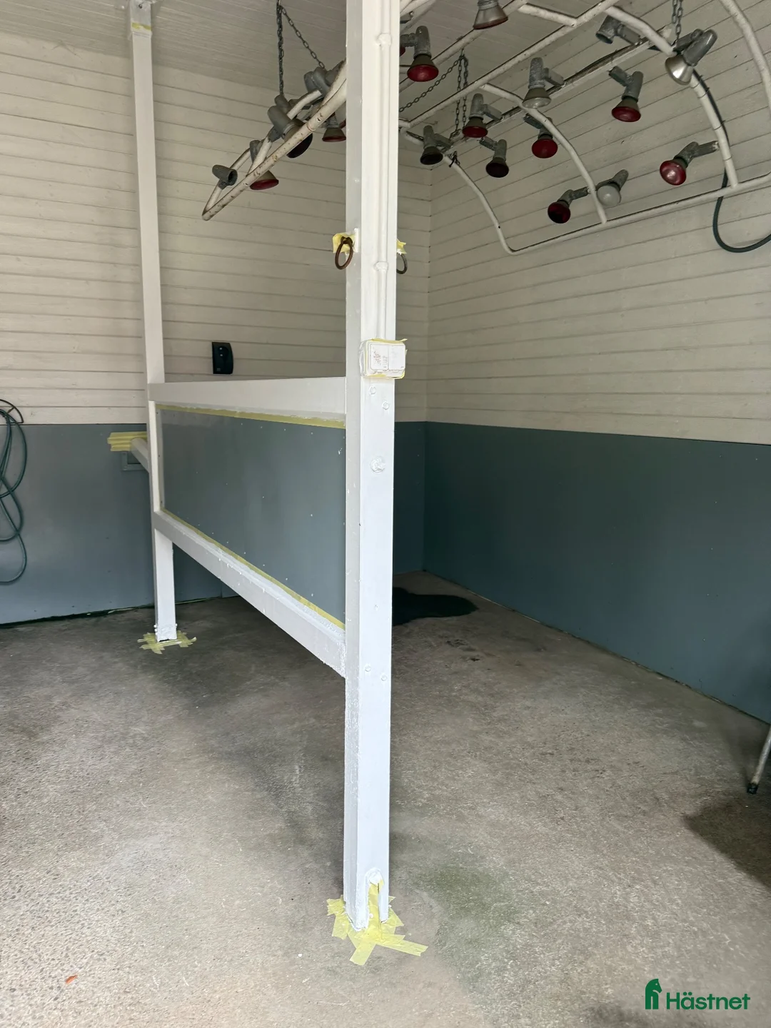  stallplats finnes: Stor anläggning med fina ridvägar - Annons 2