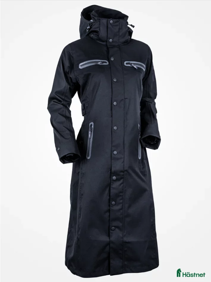 Jackor & Kavajer ryttarutrustning till salu: Uhip Trench Long Coat 36 i Täby - Annons 1