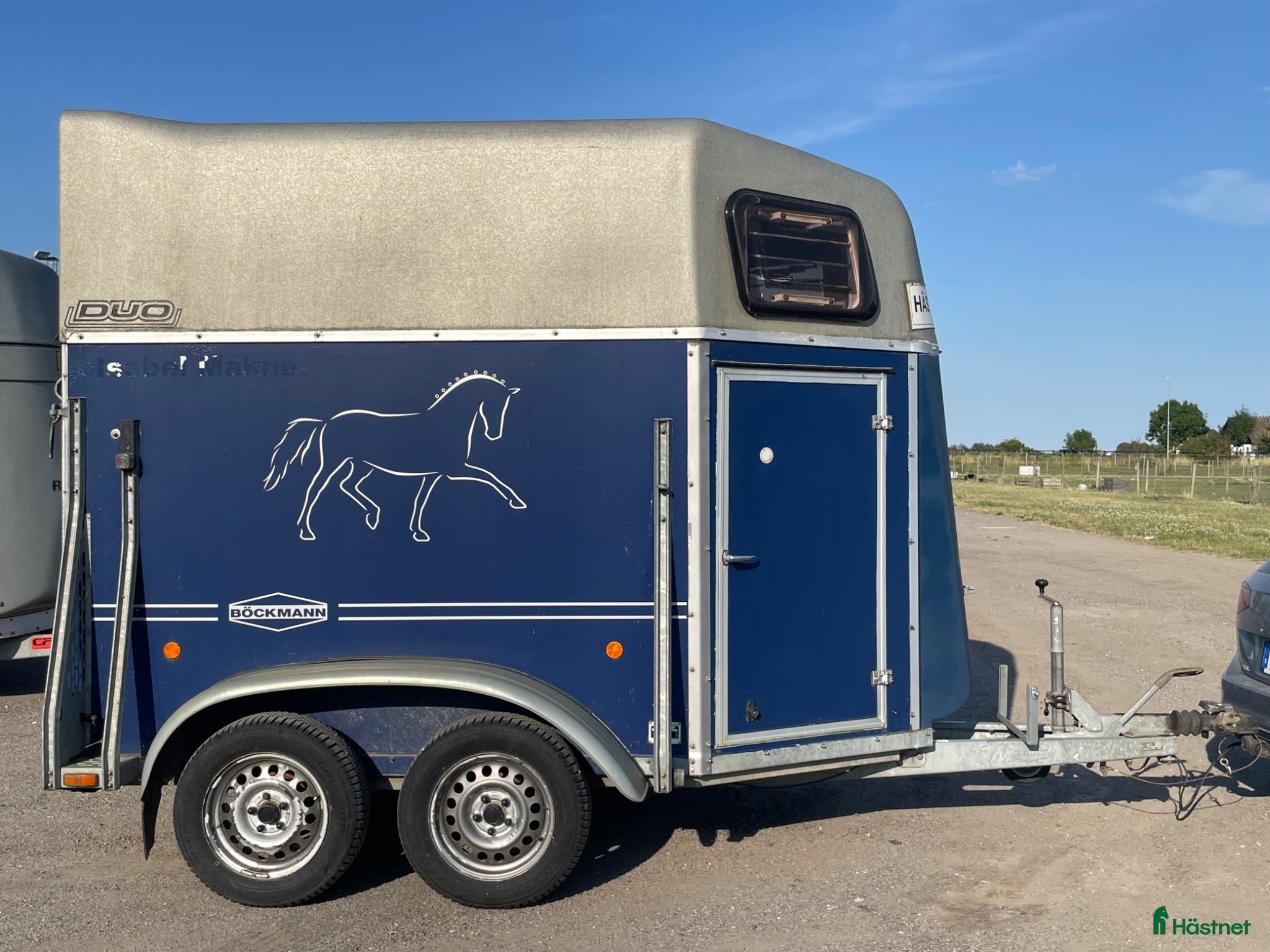 Hästtransporter  fordon & transport till salu: Hästsläp - Annons 2